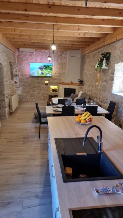 Aga Villa Zagvozd ภายนอก รูปภาพ